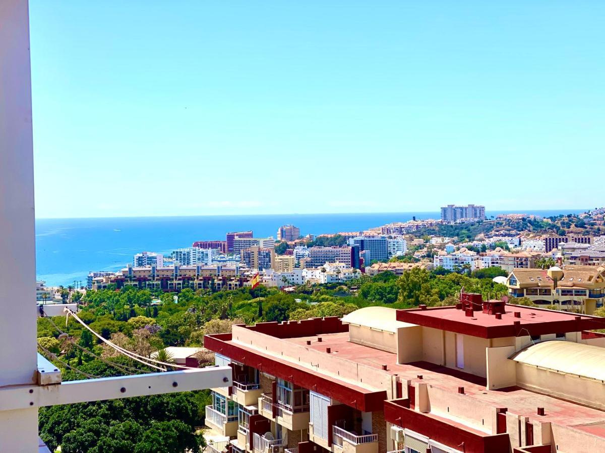 Iris Vistas Benalmadena Apartment Bagian luar foto
