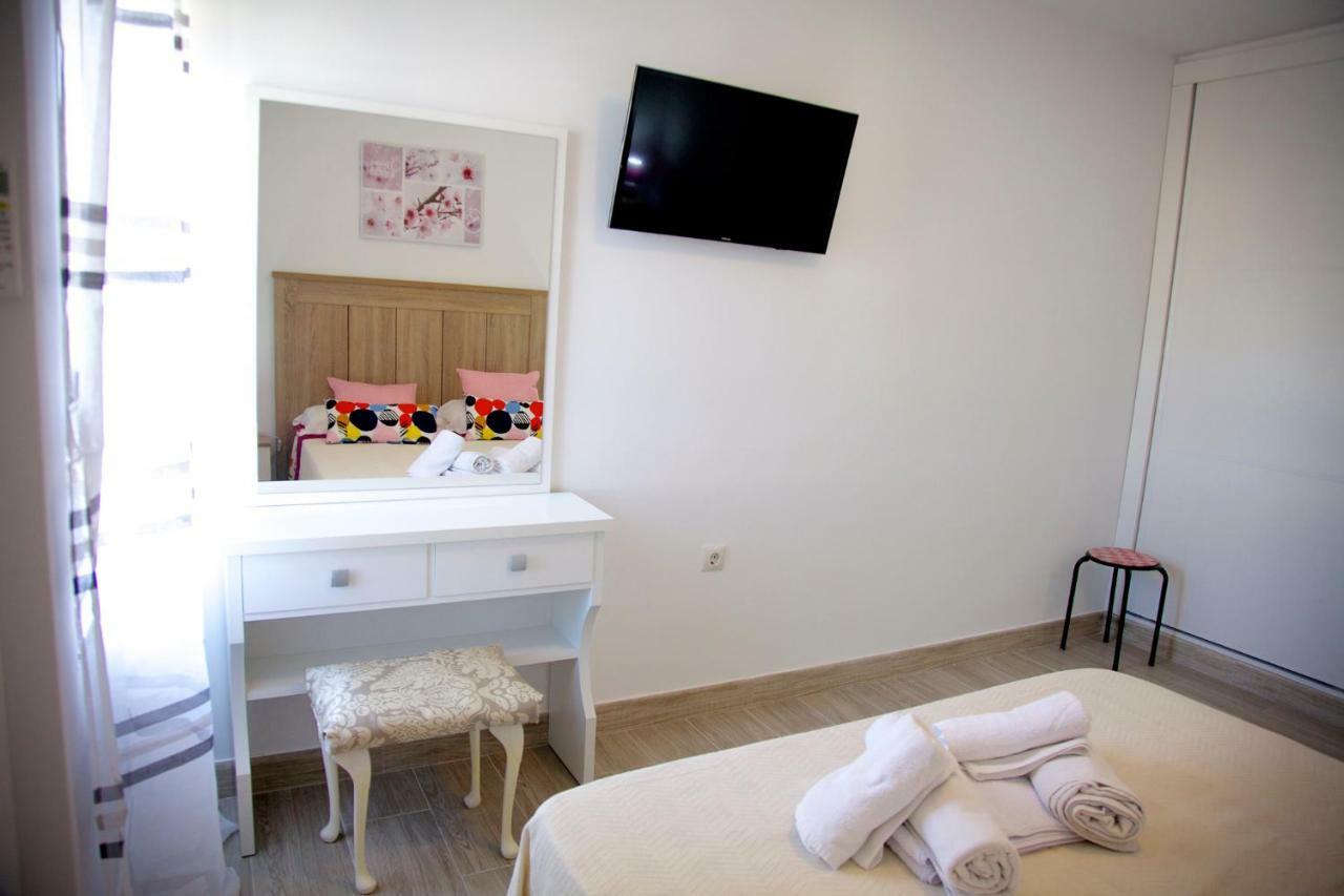 Iris Vistas Benalmadena Apartment Bagian luar foto